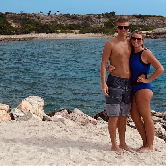 Meet your Posher, Jessica - Picture 7 of 9